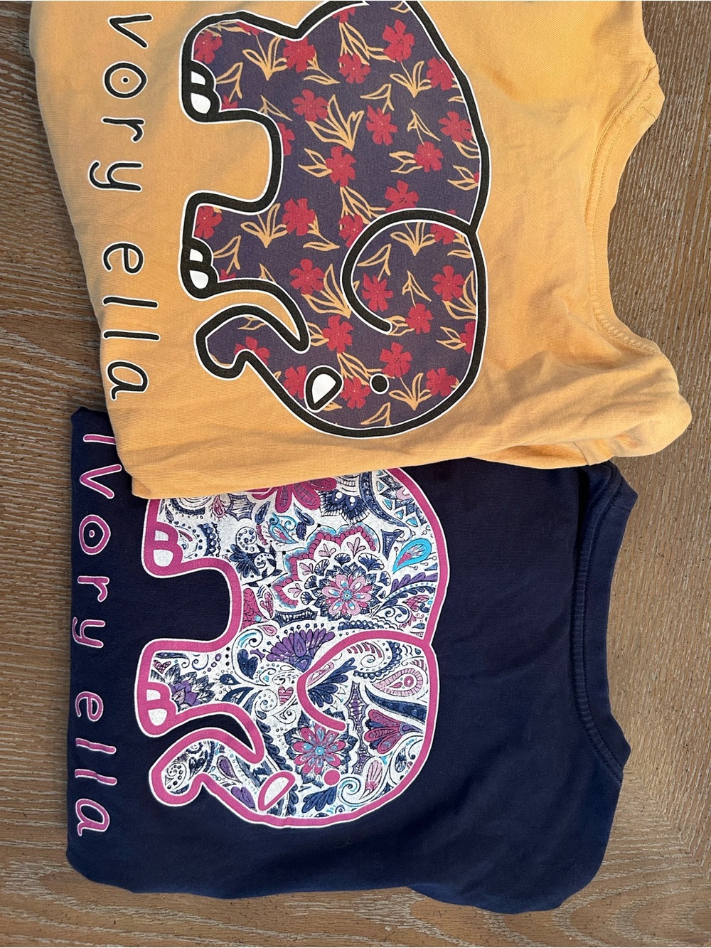 Ivory Ella women’s ' Yellow and Navy Elephant Graphic Tee Set